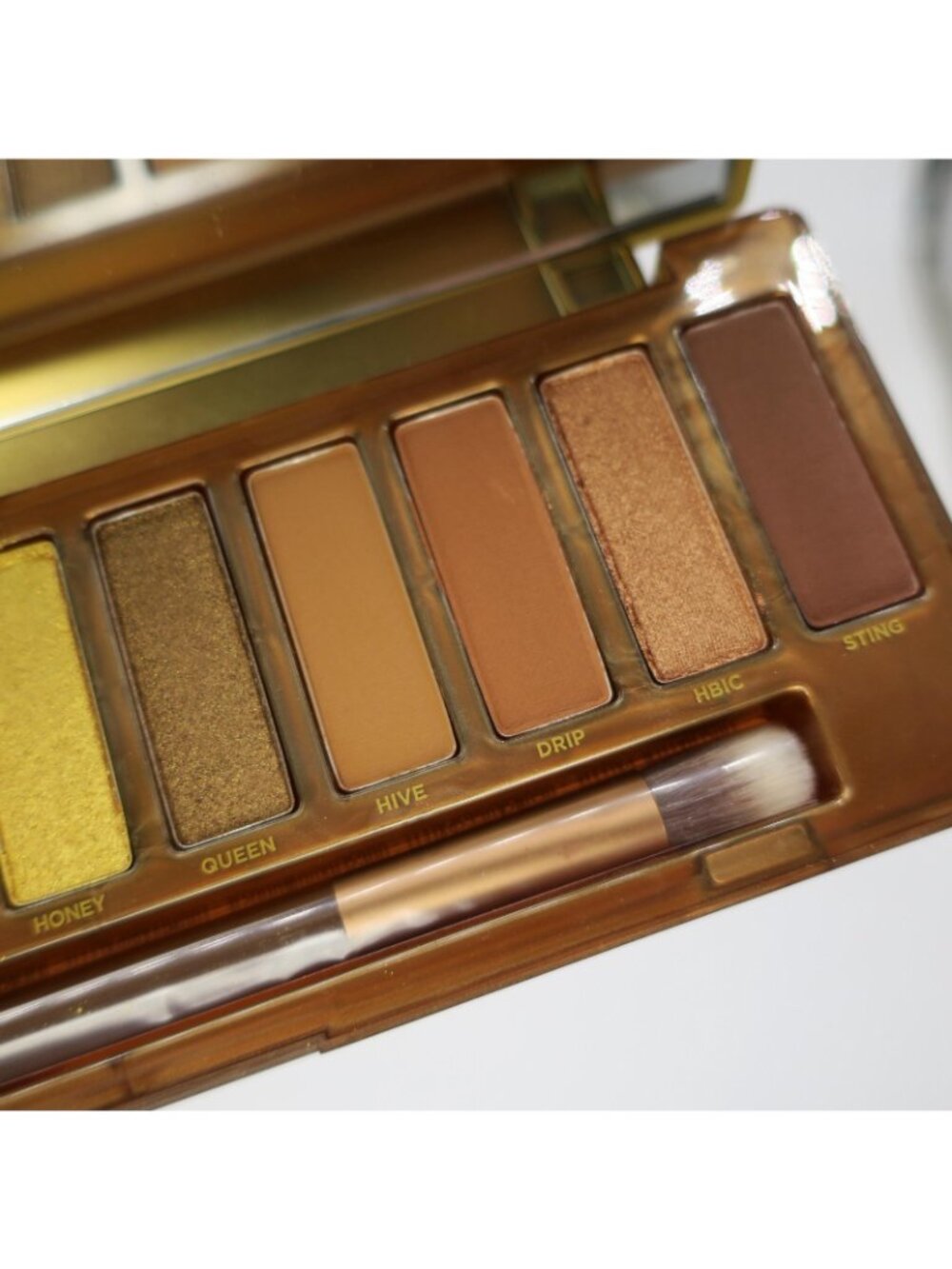 Naked Urban Decay Honey Eye Shadow Palette 12 Assorted Shades NEW - Picture 6 of 12